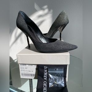 Giorgio Armani Stingray Stiletto Pumps Made in Italy NWT